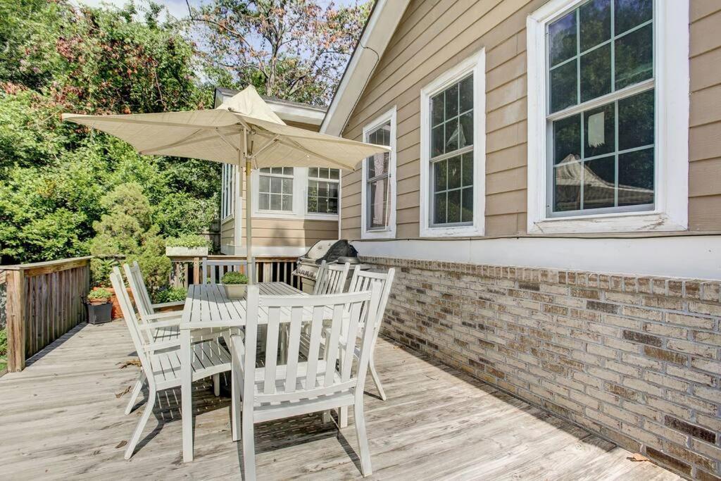Sleeps16, Spacious Home, Close To Downtown, Beltline, And Walk To Restaurants, 75" Tv, 2 Person Jacuzzi, Ping Pong Atlanta Exteriér fotografie