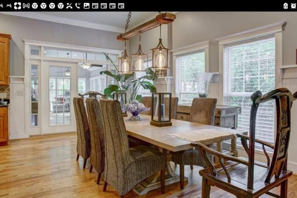 Sleeps16, Spacious Home, Close To Downtown, Beltline, And Walk To Restaurants, 75" Tv, 2 Person Jacuzzi, Ping Pong Atlanta Exteriér fotografie