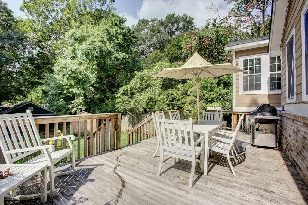 Sleeps16, Spacious Home, Close To Downtown, Beltline, And Walk To Restaurants, 75" Tv, 2 Person Jacuzzi, Ping Pong Atlanta Exteriér fotografie