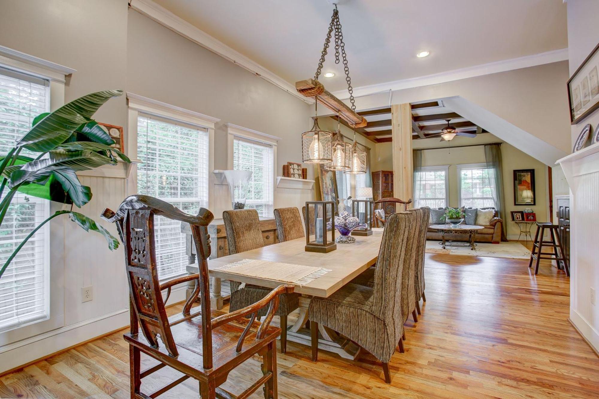 Sleeps16, Spacious Home, Close To Downtown, Beltline, And Walk To Restaurants, 75" Tv, 2 Person Jacuzzi, Ping Pong Atlanta Exteriér fotografie